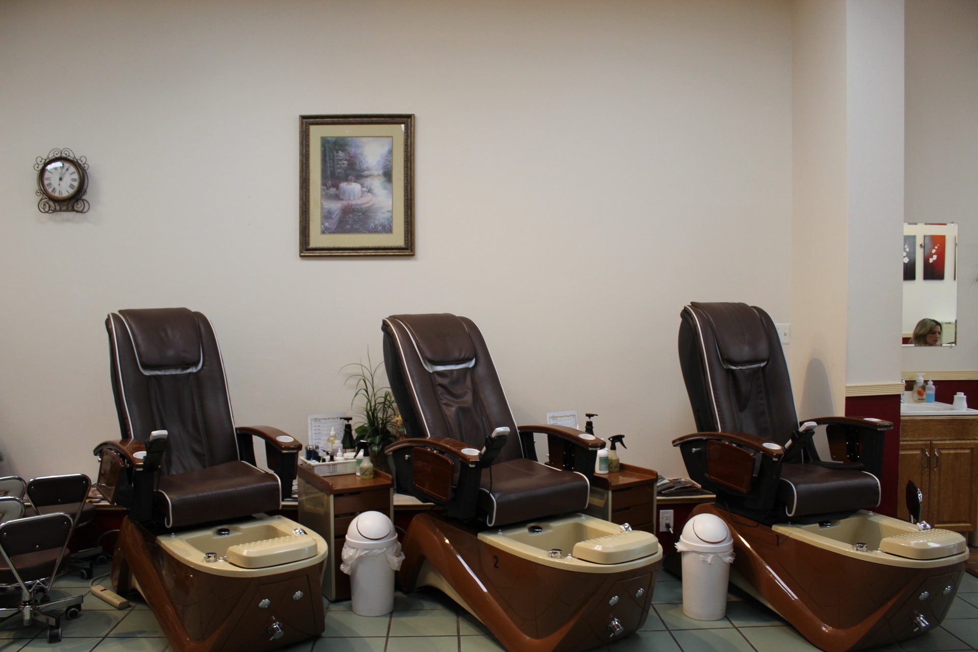 Coco’s Nails & Spa: Warrington, PA. Offers relaxing manicures, pedicures, waxing, and soothing facials.
